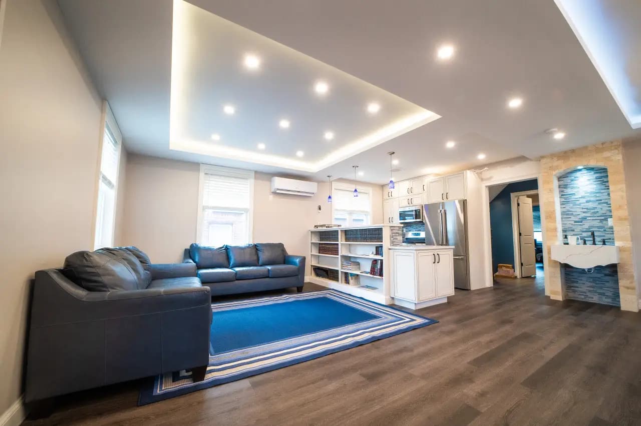 Stunning Main Level — photo 1